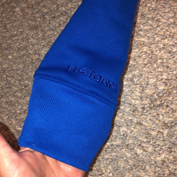 Under Armour hoodie. Xs - Picture 5 of 8